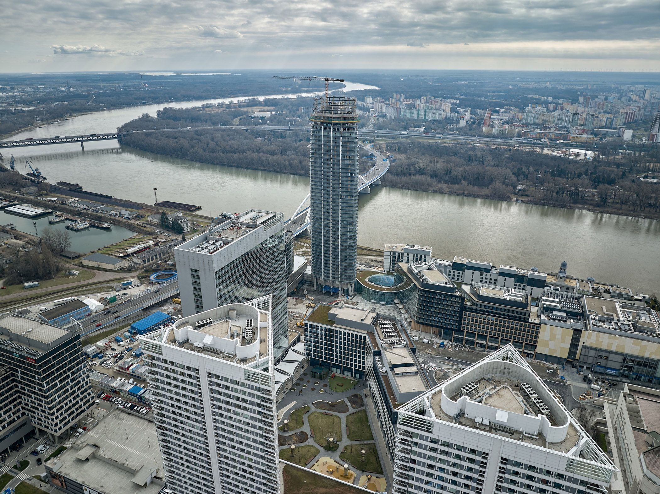 202302 Downtown Bratislava 107 0250d523 | Hi2SKY