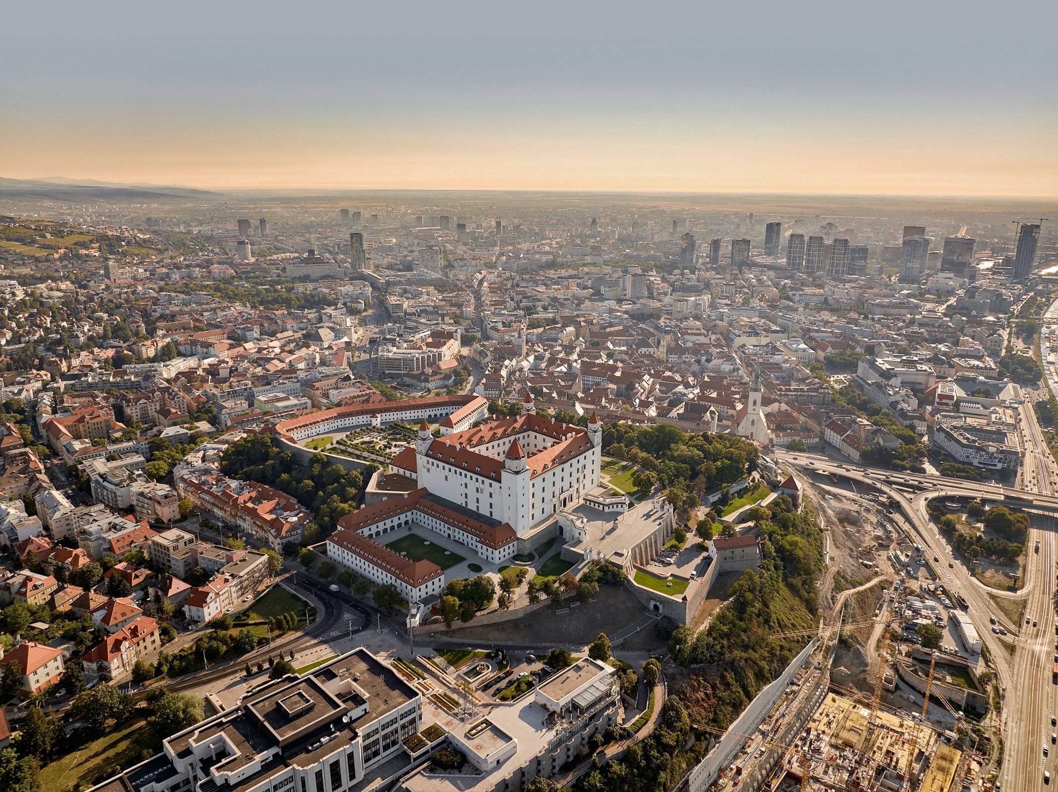 202208 Hrad Bratislava 104 22409e37 | Hi2SKY