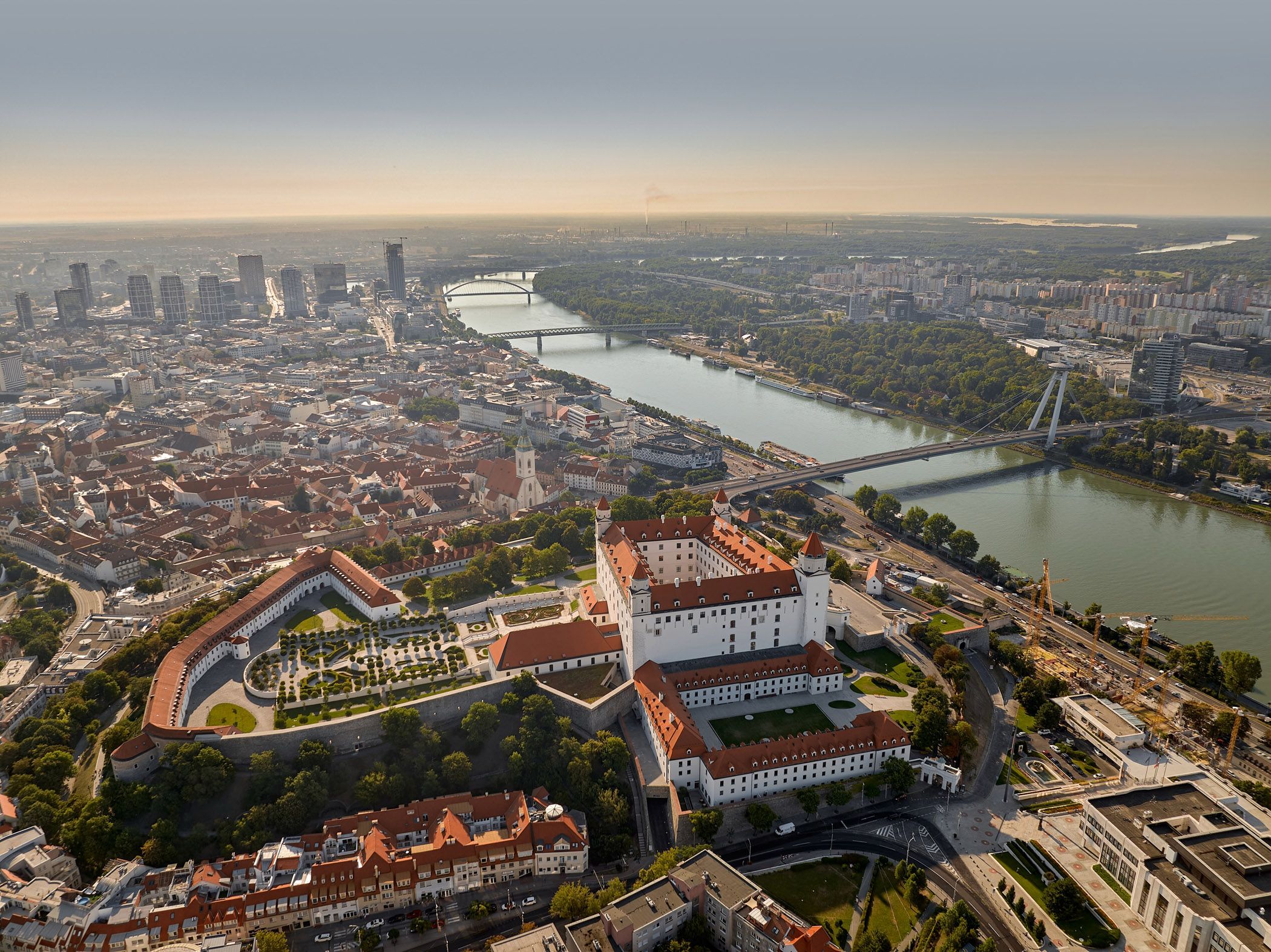 202208 Hrad Bratislava 106 25c90f99 | Hi2SKY