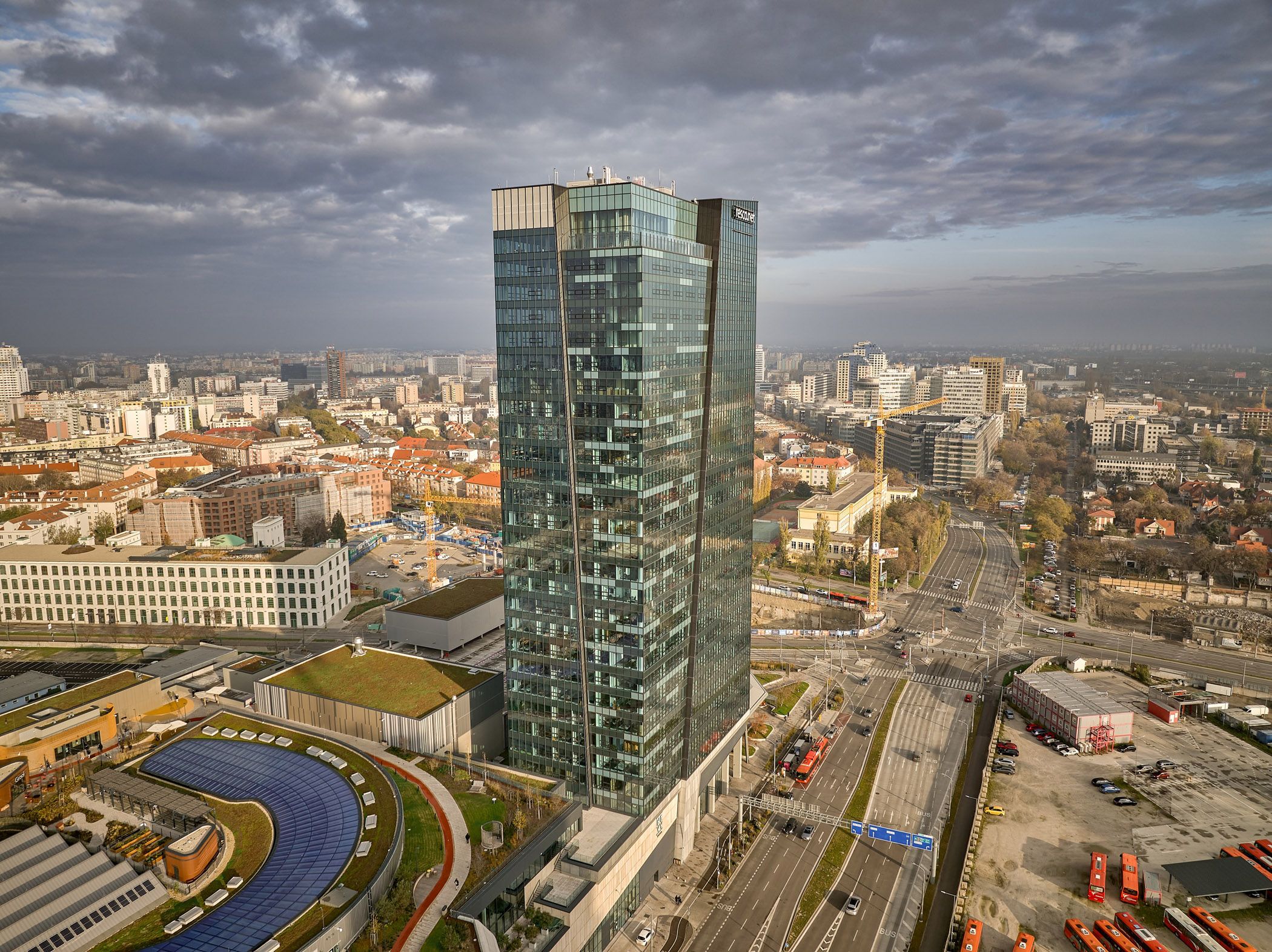202211 Downtown Bratislava 103 626c2c87 | Hi2SKY