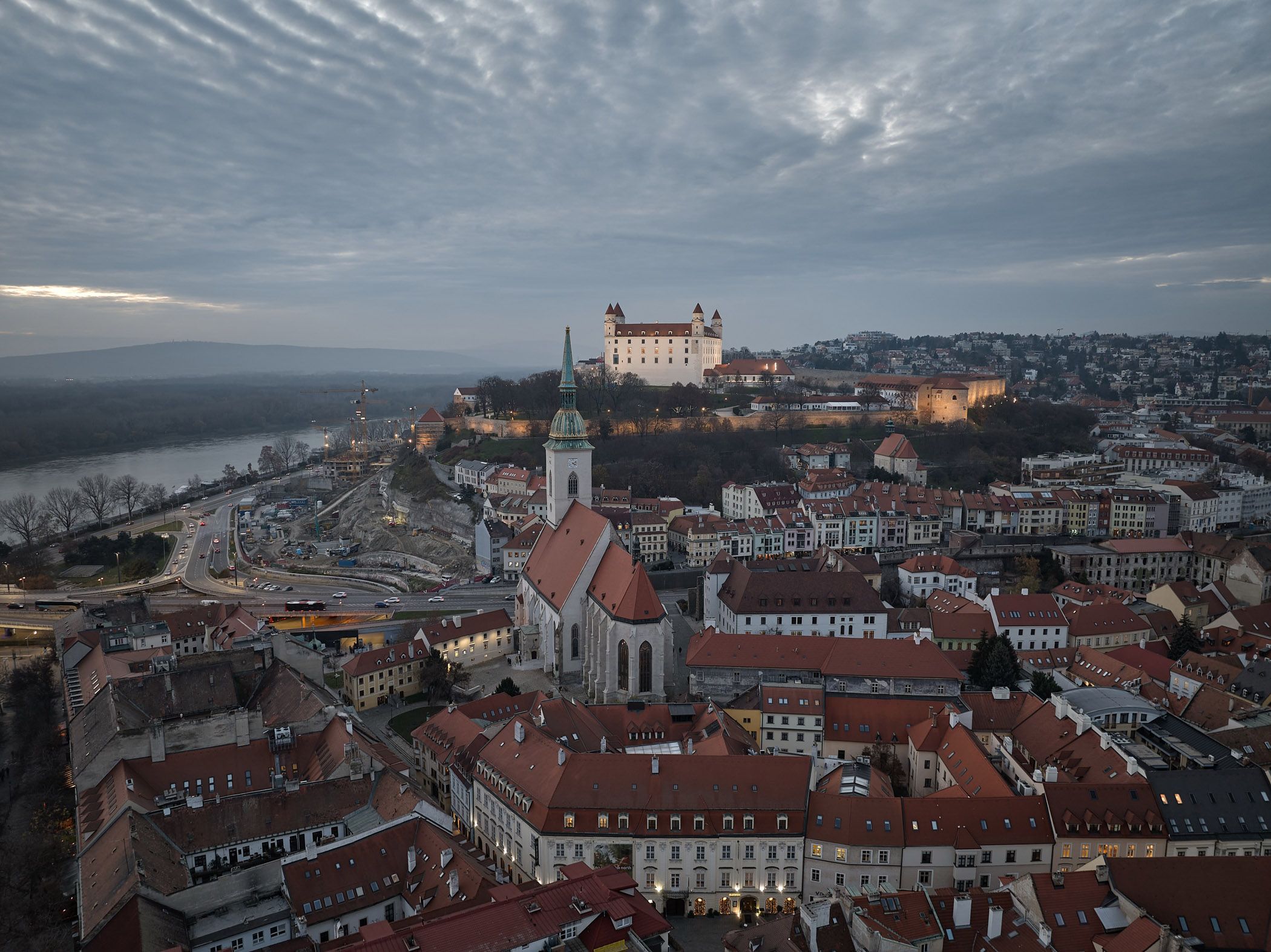 202212 StareMesto Bratislava 103 9d02ed1d | Hi2SKY