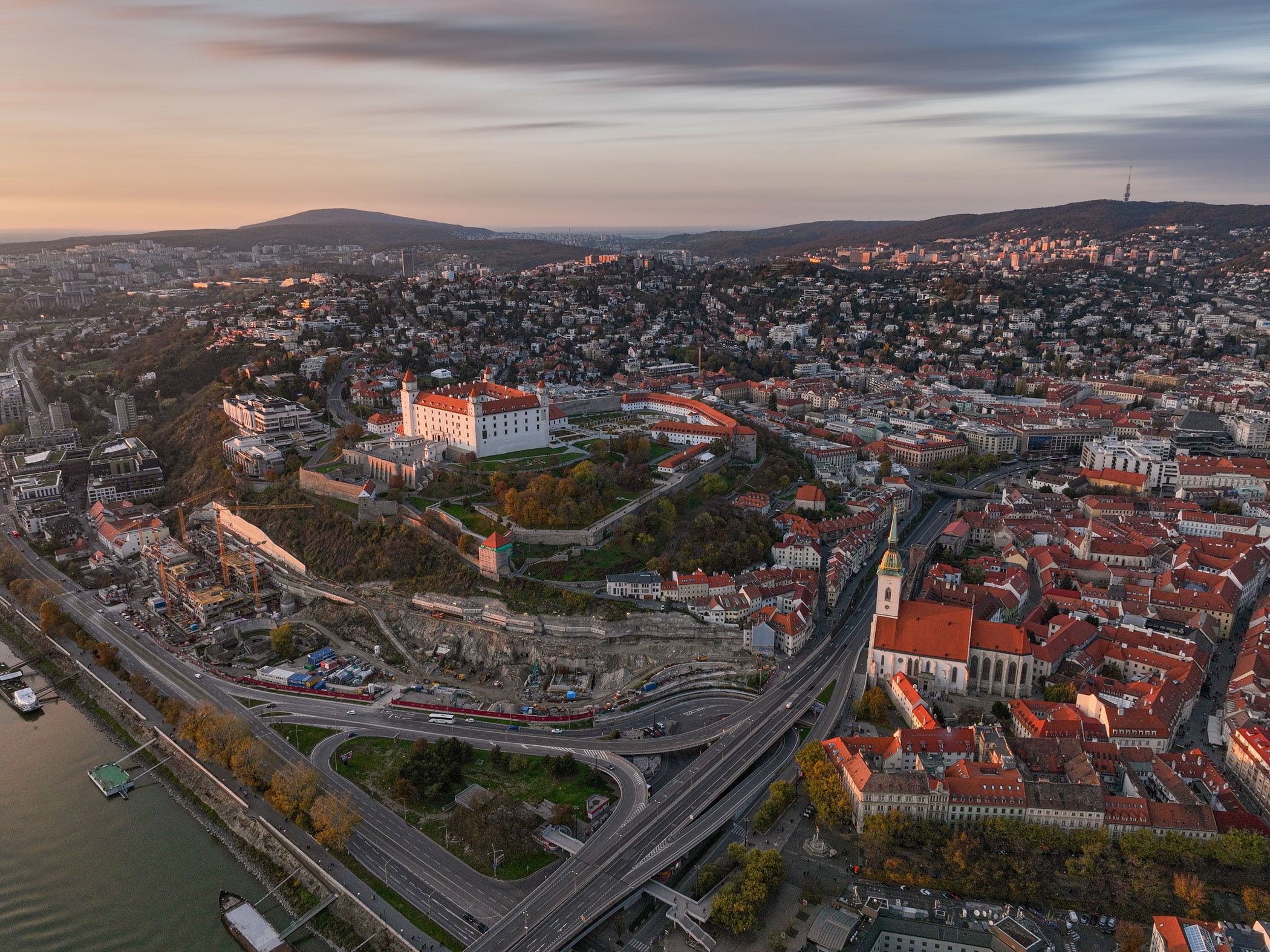 202211 MostSNP Bratislava 104 ceae93f4 | Hi2SKY