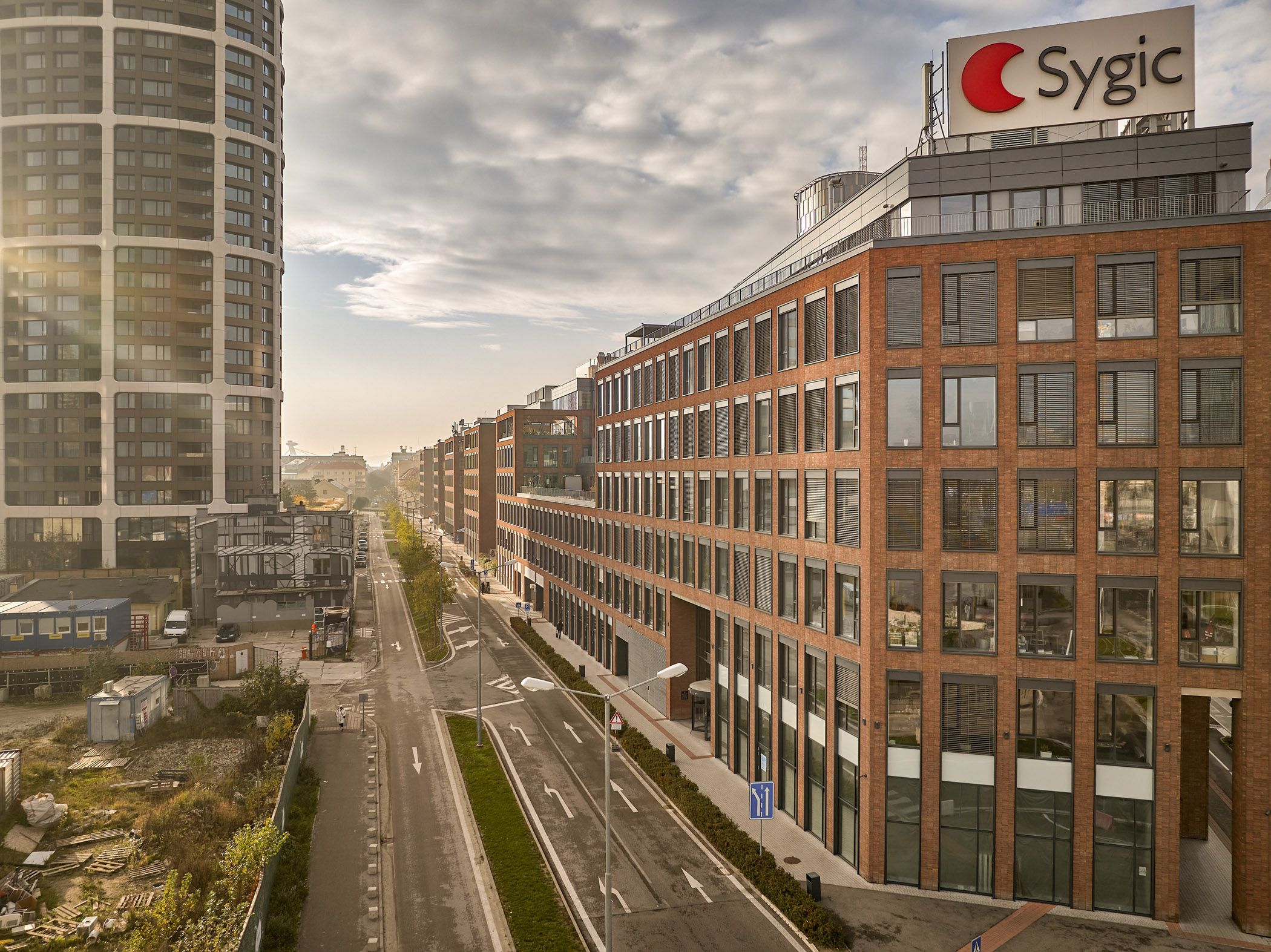 202211 Downtown Bratislava 101 ed3e07a6 | Hi2SKY