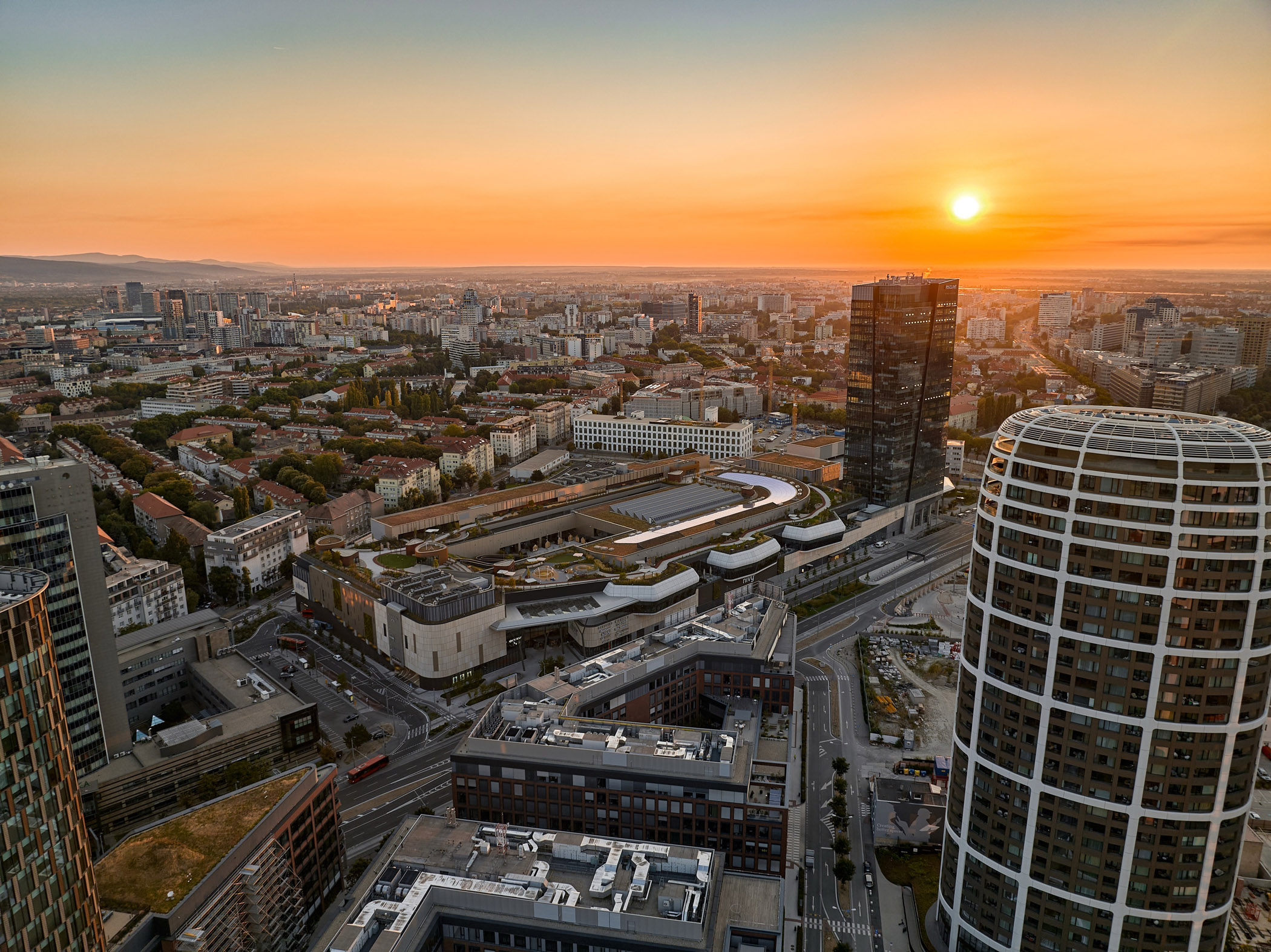202208 Skypark Bratislava 102 | Hi2SKY
