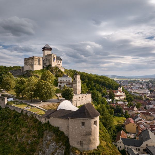 Hrad, Trenčín